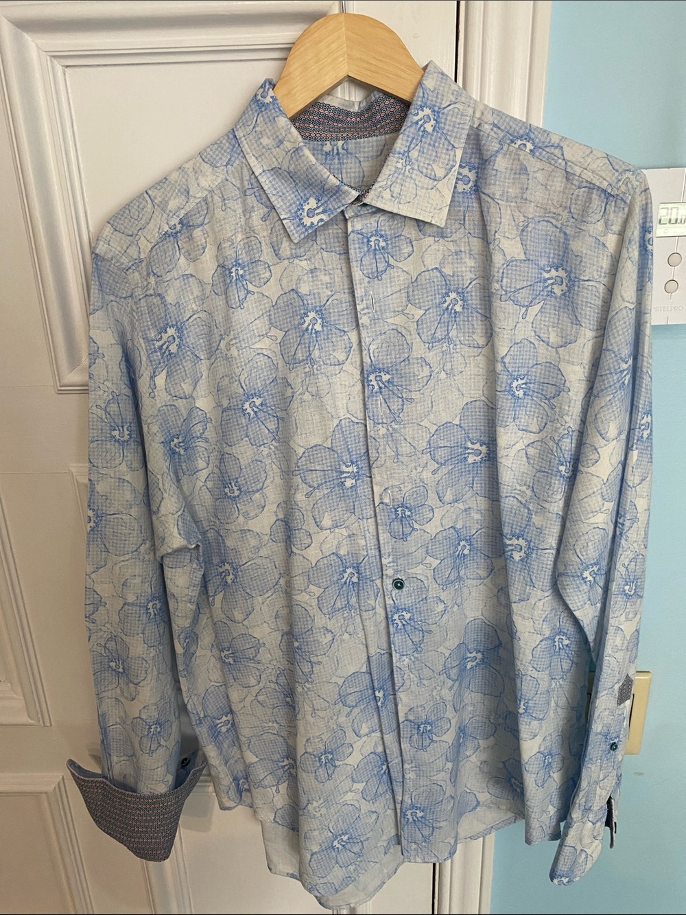 Robert Graham Blue Floral Collared Shirt